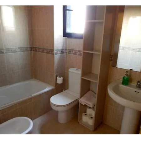 Con Piscina Cerca De La Nueva Fe. ולנסיה